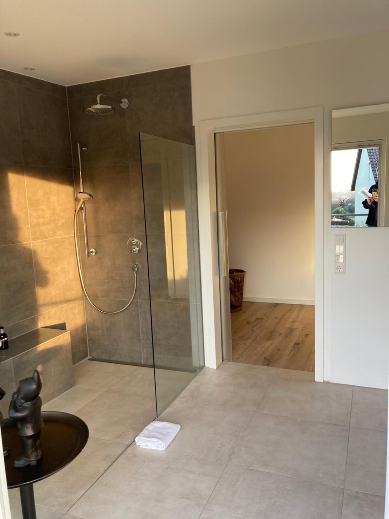 شقة Neues Penthouse-Loft Mit Konuskarte Fuer Gratis Oepnv Ehrenkirchen المظهر الخارجي الصورة