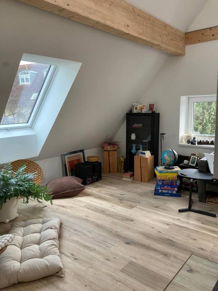 شقة Neues Penthouse-Loft Mit Konuskarte Fuer Gratis Oepnv Ehrenkirchen المظهر الخارجي الصورة