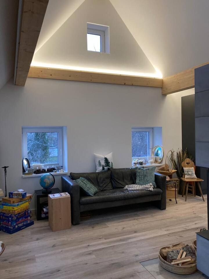 شقة Neues Penthouse-Loft Mit Konuskarte Fuer Gratis Oepnv Ehrenkirchen المظهر الخارجي الصورة