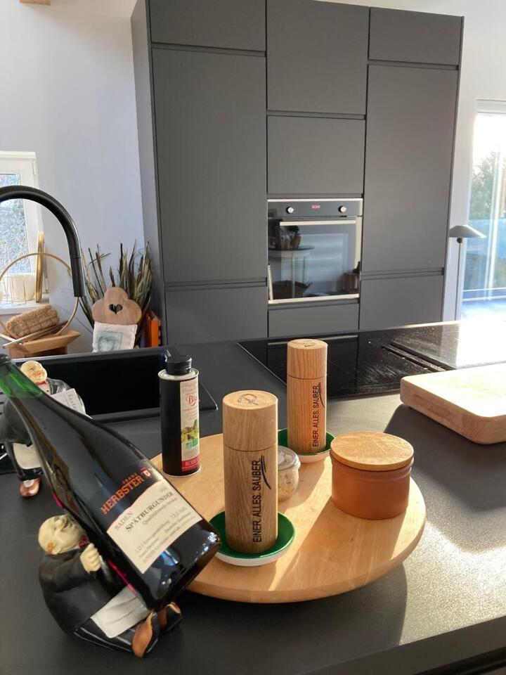 شقة Neues Penthouse-Loft Mit Konuskarte Fuer Gratis Oepnv Ehrenkirchen المظهر الخارجي الصورة